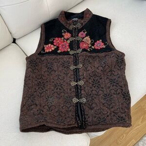 Embroidered Vintage Wool Floral Brown and Black Vest- Icelandic Design